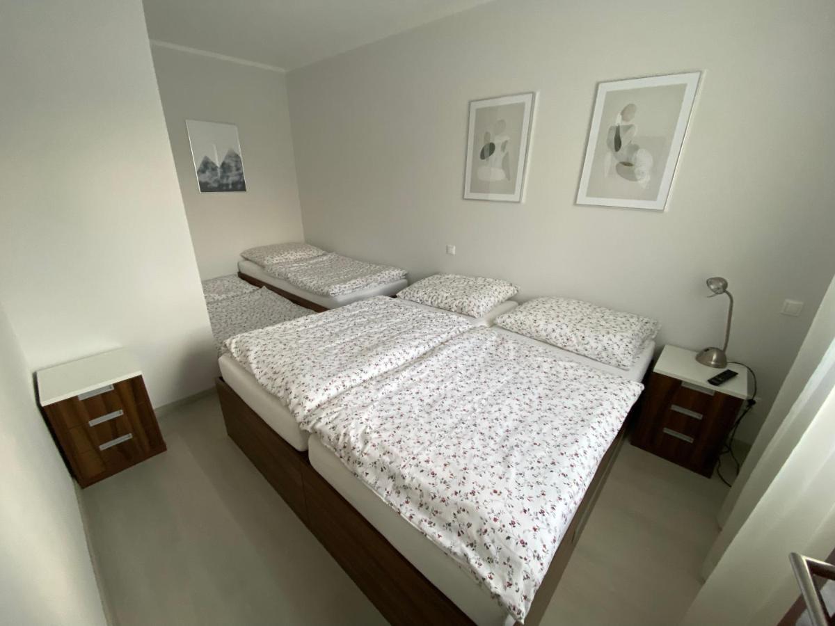 Apartman V Koutech Kouty Ngoại thất bức ảnh